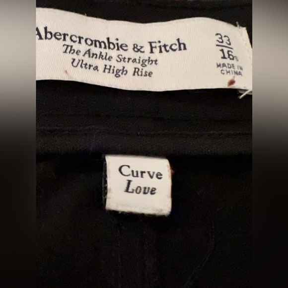 Abercrombie & Fitch Ankle Straight Ultra High Rise Vegan Leather Pants Size 16S - Picture 5 of 6